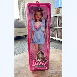 NEW Barbie Prosthetic Leg Fashionistas Doll #121